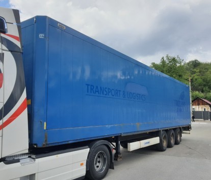 Полуприцеп фургон Krone 501882 Полуприцеп фургон Krone 501882